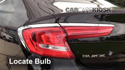 2018 Buick LaCrosse Premium 3.6L V6 Luces Luz de giro trasera (reemplazar foco)